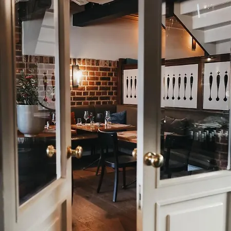 Momento Heidkrug Hotel *